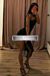 Escort Trasgressiva Esibizionista Lucca