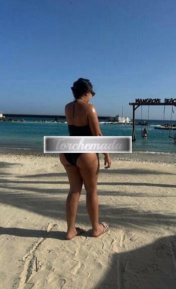 Girl Bellissima Femmina  Latina
