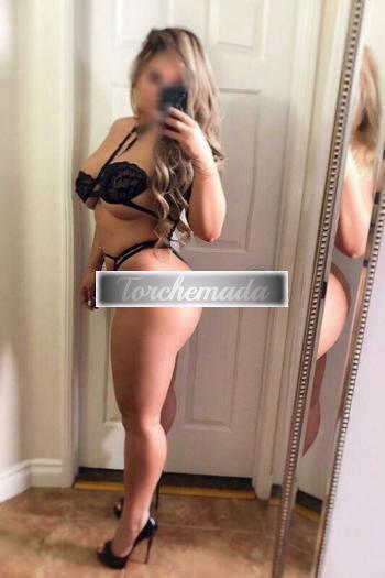 Girl Fiamma del Desiderio  Ascoli Piceno