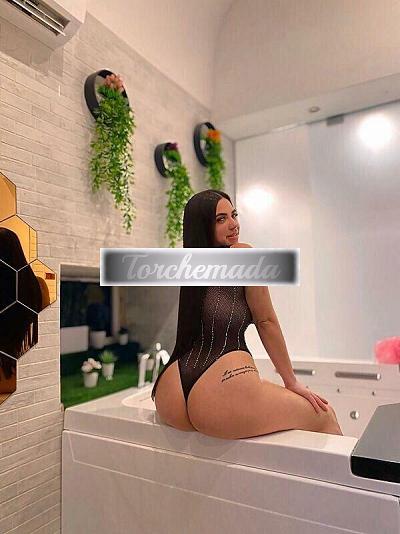 Girl Strepitosa Girl  Bari