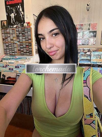 Girl Strepitosa Bambola  Catania