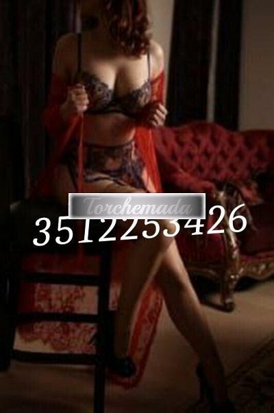 Girl Vogliosa Femmina  Latina