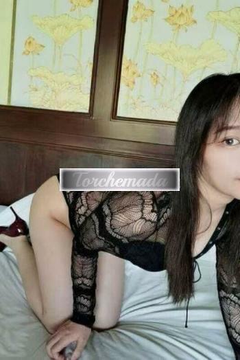 Girl Strepitosa Amabile  Varese