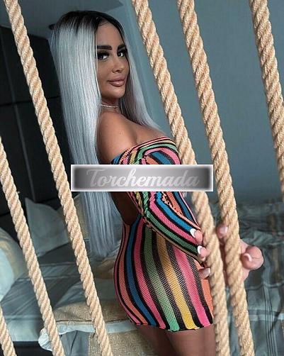 Girl Bellissima Amabile  Milano