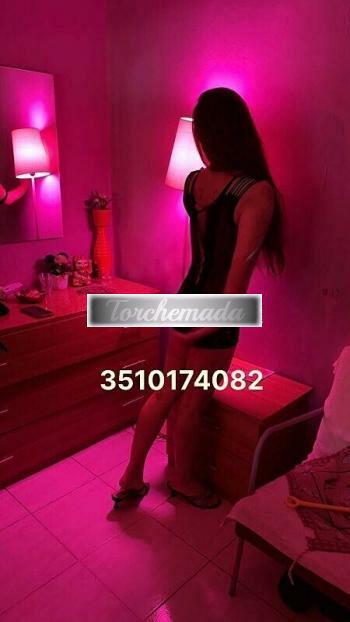 Girl Lingua di Fuoco  Lecco