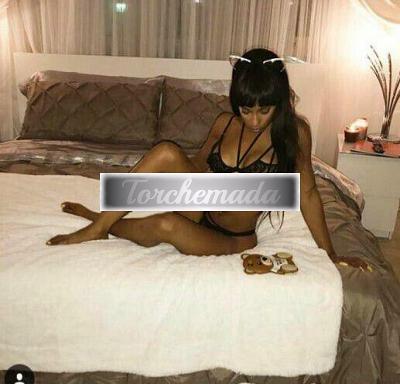 Girl Vogliosa Studentessa  Latina