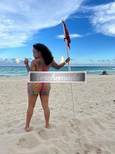 Girl Spettacolare Femmina  Ancona