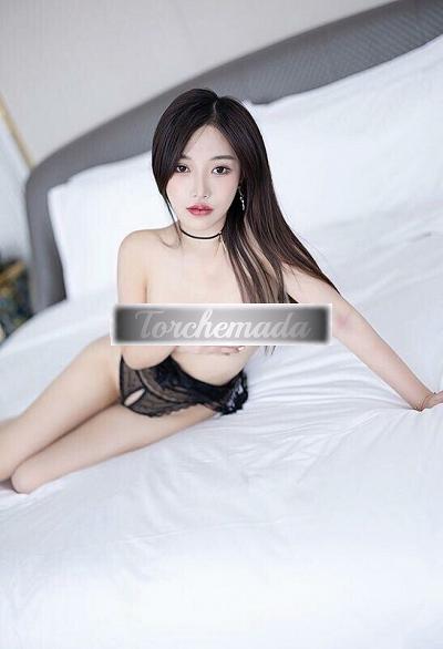 Girl Felina Bambola  Latina