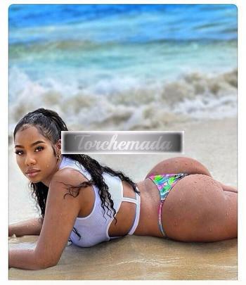 Girl Strepitosa Girl  Macerata