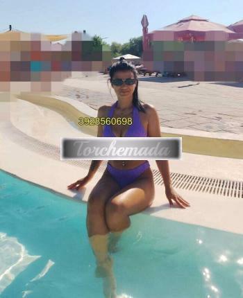 Girl Lato B ardente  Ravenna