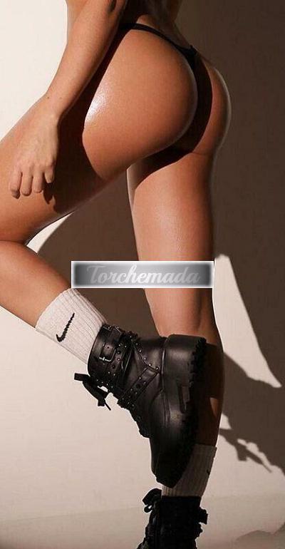 Girl Figa bollente  Livorno