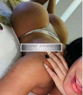 Girl Bellissima Femmina  Napoli