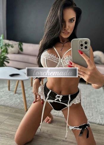 Girl Spettacolare Maestra  Roma