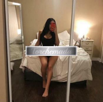 Girl Strepitosa Graziosa  Siracusa