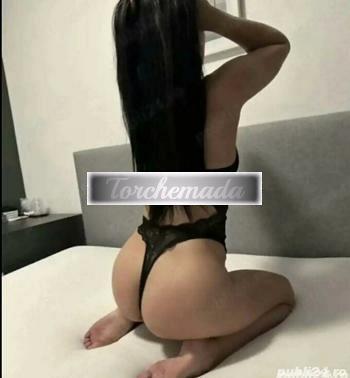 Girl Strepitosa Amabile  Arezzo