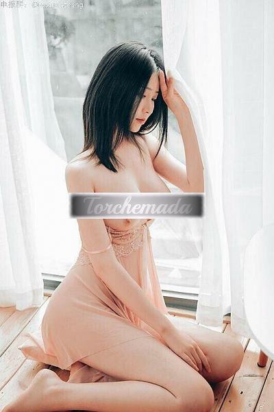 Girl Strepitosa Sirena  Novara