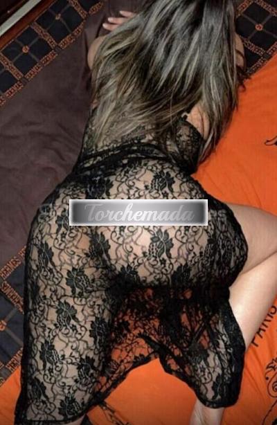 Girl Felina Femmina  Milano