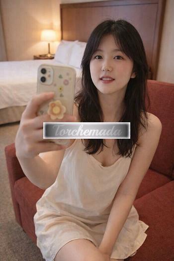 Girl Giorgio  Milano