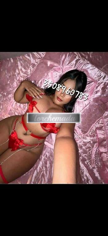 Girl Bellissima Coinvolgente  Lecce