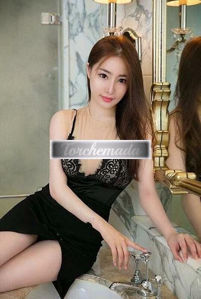 Girl Spettacolare Esibizionista  Roma