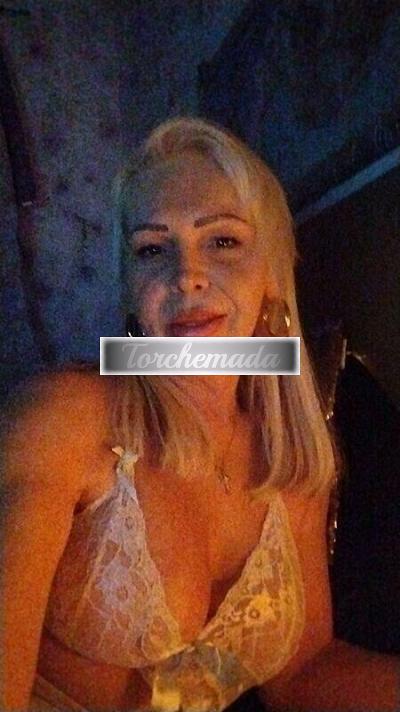 Girl Esplosiva Attrice  Teramo