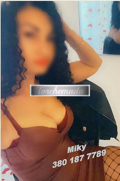 Girl Strepitosa Maestra  Fermo