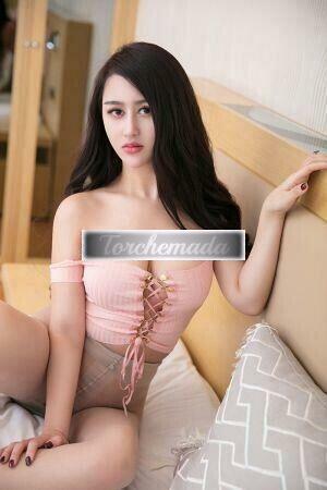 Girl Schiavetta cinese  Cremona