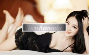 Girl Ragazza orientale porcellona  Macerata