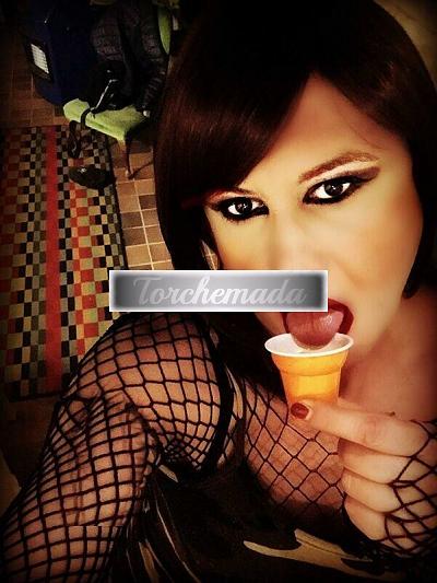 Girl Due amiche italiane, una col cazzo  Ragusa