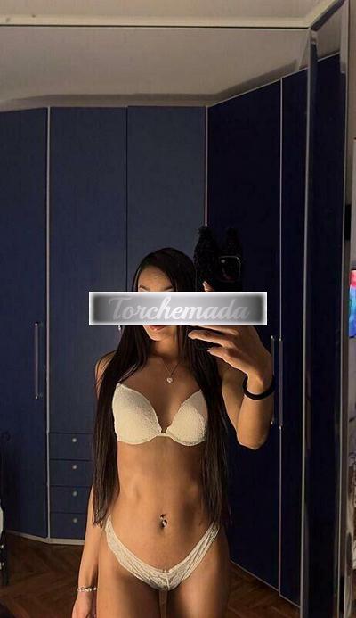 Girl Ragazza 19 enne  Parma
