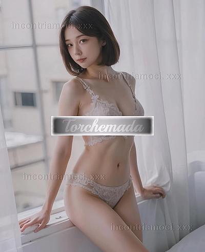 Girl Piacere Orientale Naturale  Bolzano