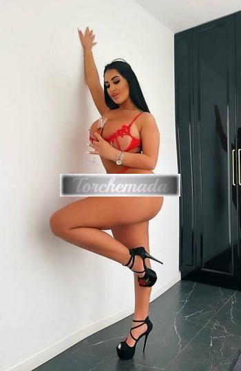 Girl Felina Sirena  Messina