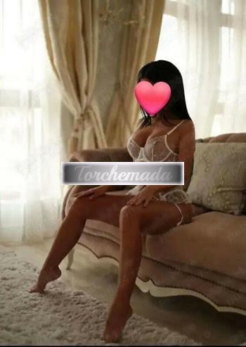 Girl Felina Modella  Lucca