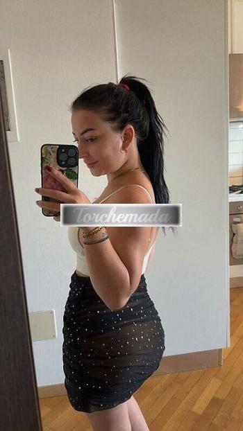 Girl Calda Studentessa  Cuneo