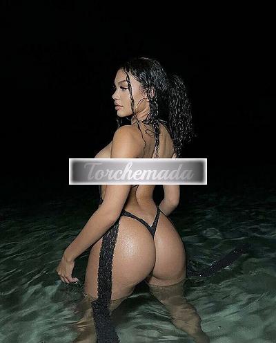 Girl Esplosiva Esibizionista  Napoli