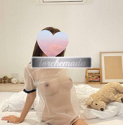 Girl Felina Amabile  Siena