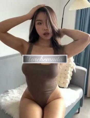 Girl Strepitosa Femmina  Bari