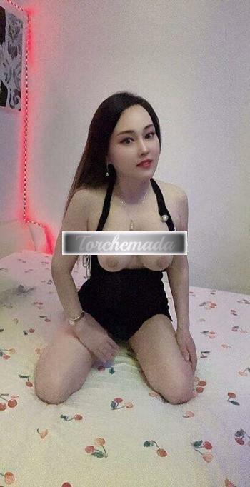 Girl Celeste  Modena