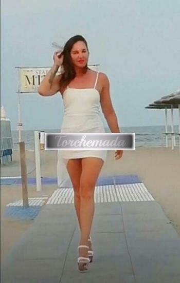 Girl Oasi Relax Aromaterapico  Verona