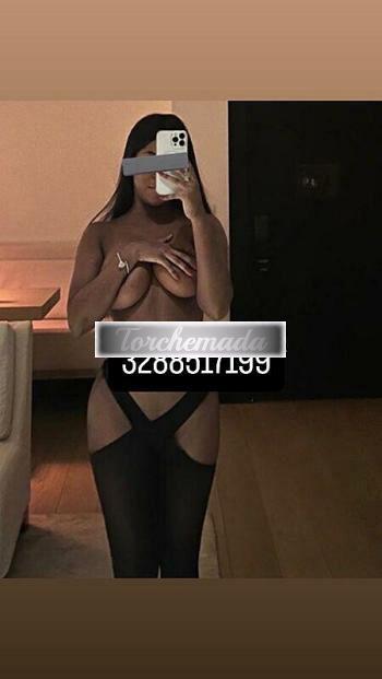 Girl Esplosiva Attrice  Bari