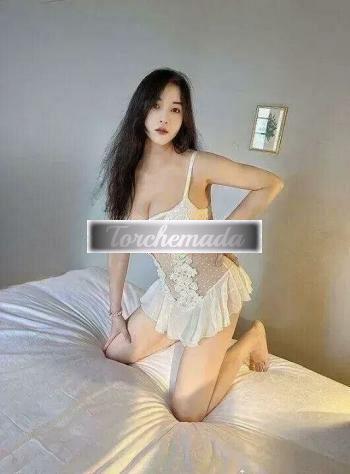 Girl Felina Girl  Lodi