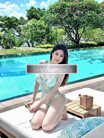 Girl Lasciati stregare da me  Latina