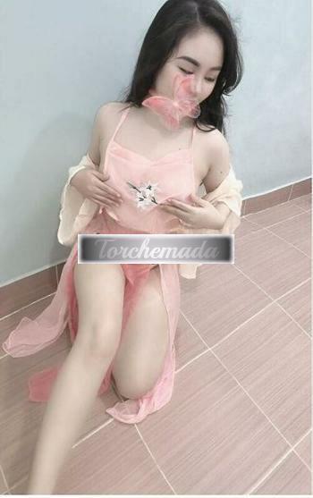 Girl Calda Ragazza  Reggio Emilia