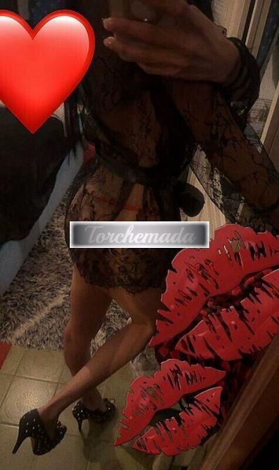 Girl Strepitosa Maestra  Latina