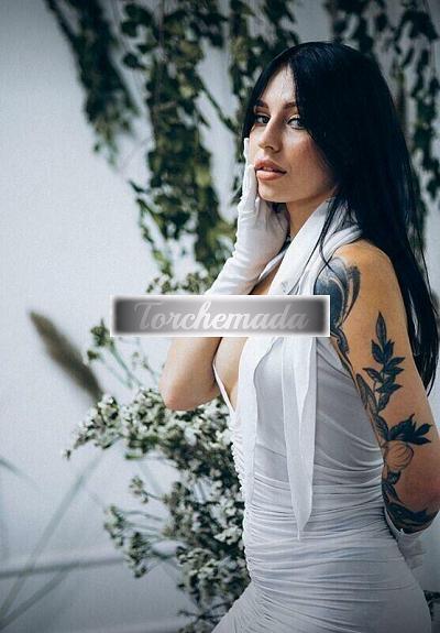 Girl Felina Amabile  Lecce