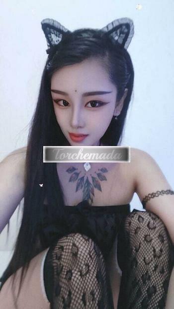 Girl Mi piace succhiare cazzi  Asti