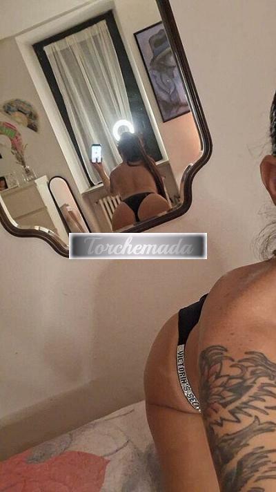 Girl Strepitosa Modella  Novara