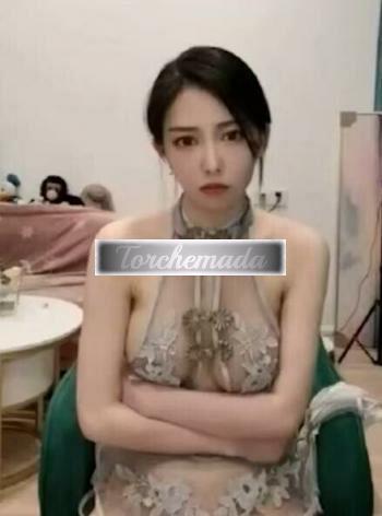 Girl Esplosiva Esibizionista  Pistoia