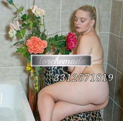 Girl Strepitosa Bambola  Milano