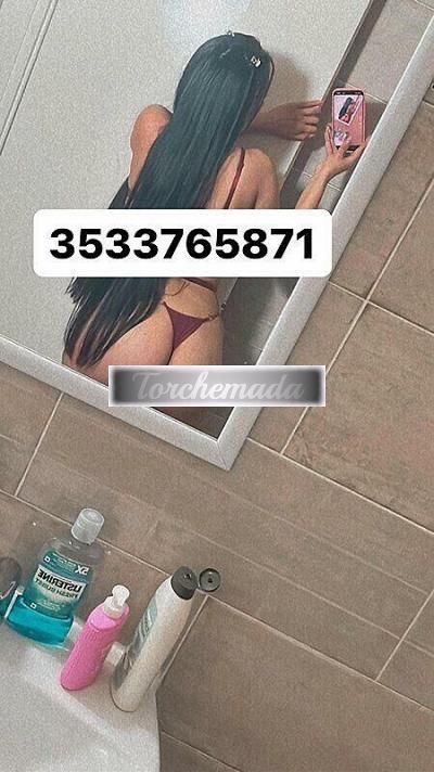 Girl Bocca del Piacere  Venezia